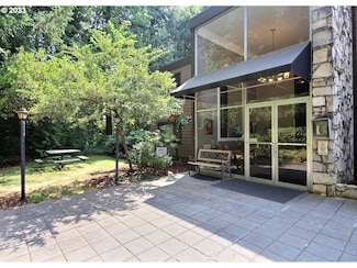 1500 SW Skyline Blvd Unit 13, Portland, OR 97221