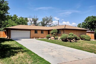 87 Flower St, Lakewood, CO 80226