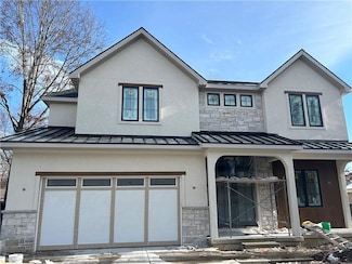 7143 Cedar St, Prairie Village, KS 66208