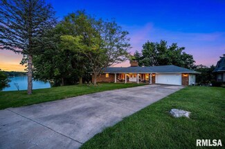 10102 W Guinivere Dr, Mapleton, IL 61547