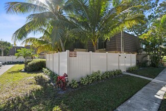 7513 75th Way, West Palm Beach, FL 33407