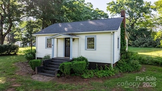 116 Barnes Ln, Stony Point, NC 28678