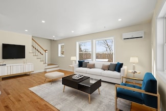 10 Newburg St Unit 10, Haverhill, MA 01832