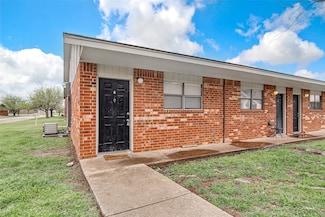 1709 Short St Unit A, Cleburne, TX 76033
