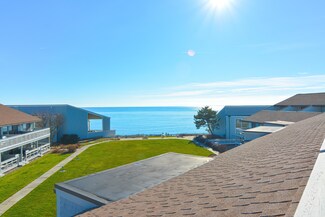 94 Shore Dr W Unit 3212, Mashpee, MA 02649