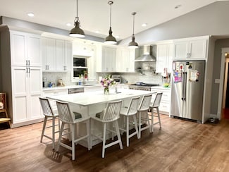 189 College St N, Poultney, VT 05764