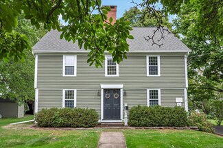 64 West St, Cromwell, CT 06416