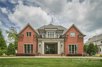 1903 Queens Rd W, Charlotte, NC 28207