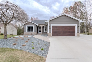 1707 Cedar Creek Dr, Rothschild, WI 54474