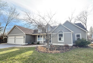 224 S Jameson St, New Buffalo, MI 49117