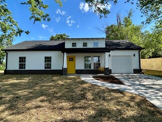 708 Martin Ave, Ava, MO 65608