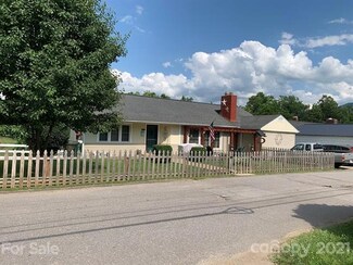 58 Summit St, Burnsville, NC 28714