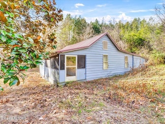 1200 Jackson Hollow Rd, Mosheim, TN 37818
