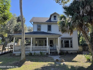 225 Lake George Rd, Seville, FL 32190