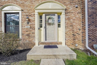 5961 Clerkenwell Ct, Burke, VA 22015