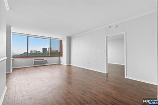 100 Old Palisade Rd Unit 1507, Fort Lee, NJ 07024