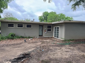 4904 Virgil St, Fort Worth, TX 76119