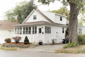 612 Howe St, Manchester, NH 03103