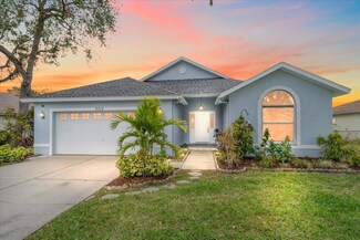 3712 62nd Ave E, Bradenton, FL 34203