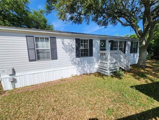 2 Musket St, Murrells Inlet, SC 29576