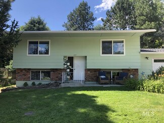 3247 N 27th St, Boise, ID 83702