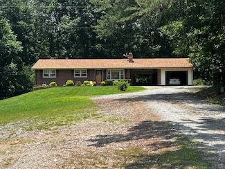 34881 U S Highway N 29, Gretna, VA 24557