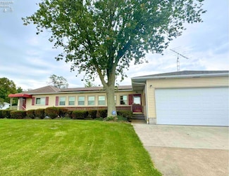 6704 Parker Rd, Castalia, OH 44824