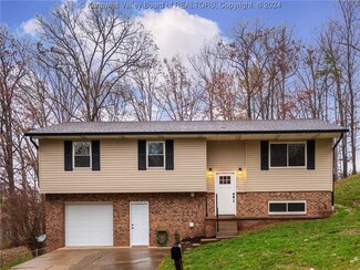5013 Buffy Dr, Charleston, WV 25313