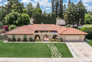 401 Via Carisma, Bakersfield, CA 93309