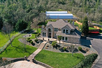 1776 Birdseye Creek Rd, Gold Hill, OR 97525