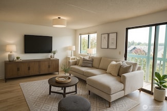 318 S 174th Place Unit K, Burien, WA 98148