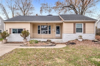 1238 E 343rd St, Eastlake, OH 44095