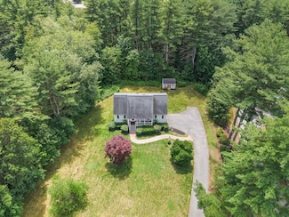8 Autumn Ln, Bolton, MA 01740
