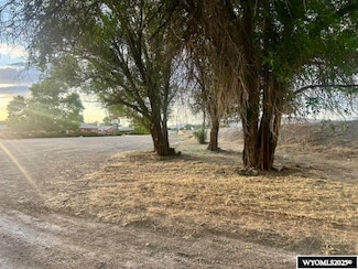 1321 N 6th St, Greybull, WY 82426