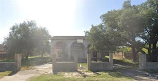 121 S Mon MacK Rd, Edinburg, TX 78539