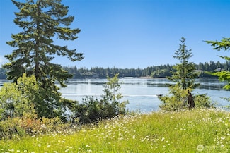 615 E Dana Dr, Shelton, WA 98584