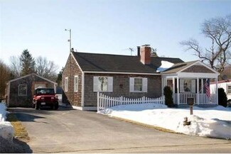 23 Hanover St, Newbury, MA 01951