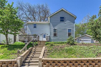 1214 2nd St N, Stillwater, MN 55082