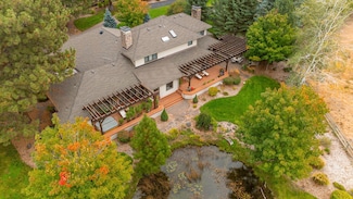 60350 Arnold Market Rd, Bend, OR 97702