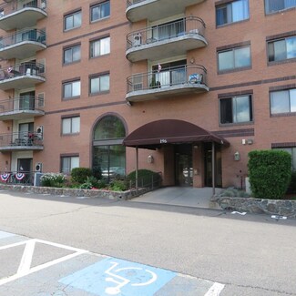 196 Locust St Unit 2-507, Lynn, MA 01904