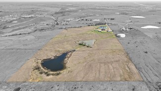617 Zmolek Rd, Ennis, TX 75119