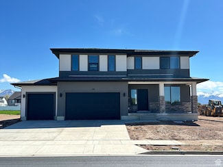 194 N 825 W Unit 7, Clearfield, UT 84015