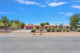 14747 El Cariso Rd, Victorville, CA 92392