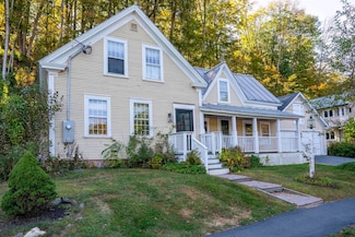 37 South St, Woodstock, VT 05091
