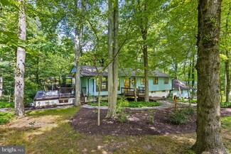 441 Foxchase Ln, Media, PA 19063