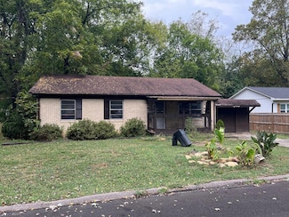 1104 Madison St, Paris, TN 38242