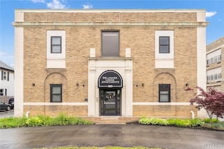 173 Delaware Rd, Buffalo, NY 14217