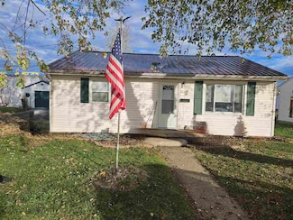 3036 Indiana Ave, Connersville, IN 47331