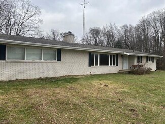 5101 E Napier Ave, Benton Harbor, MI 49022