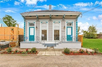 1355 Columbus St, New Orleans, LA 70116